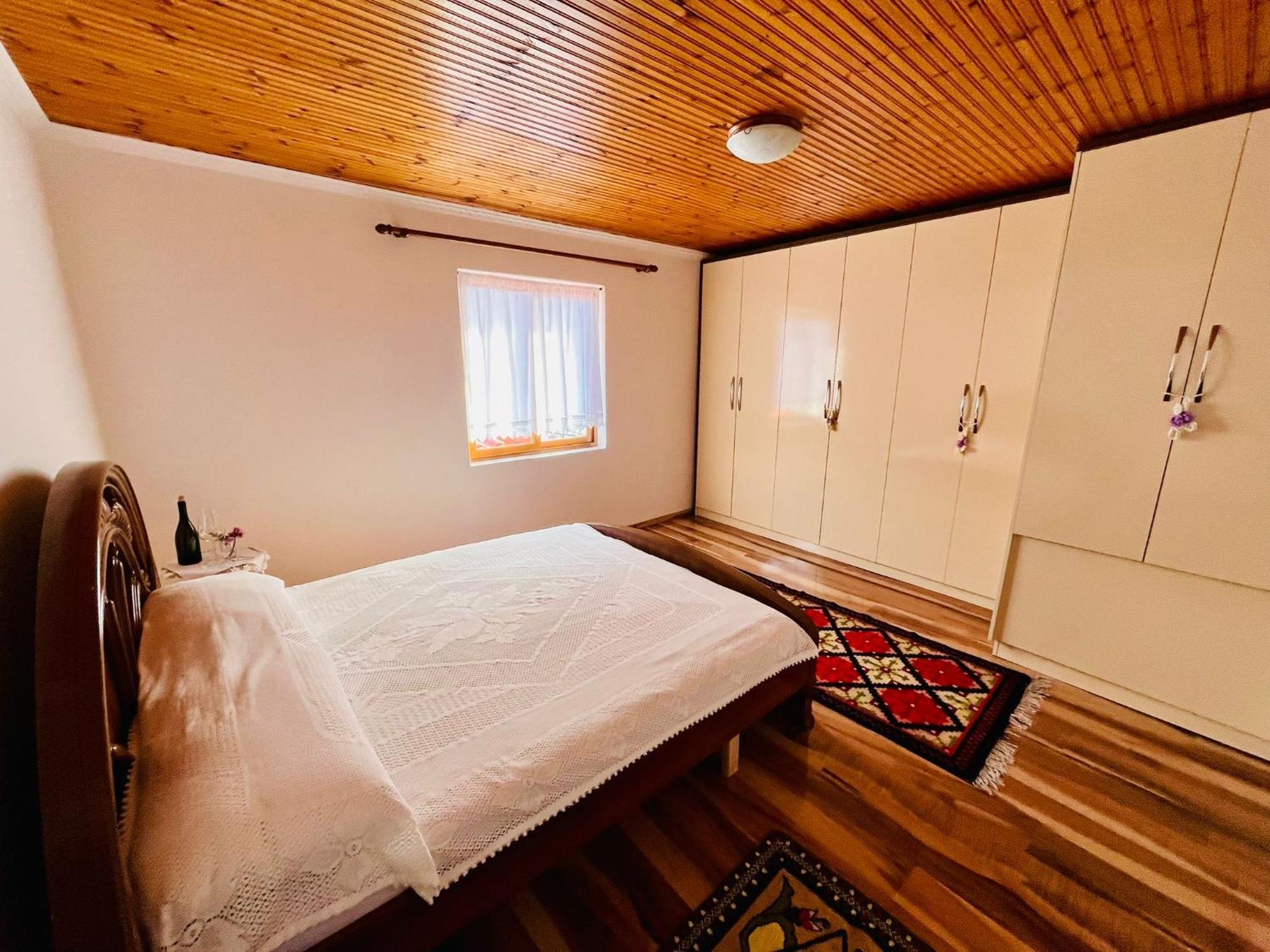 Nena'S Dashe House Berat Extérieur photo
